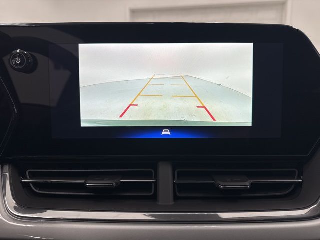 new 2026 Chevrolet Trax car, priced at $23,885