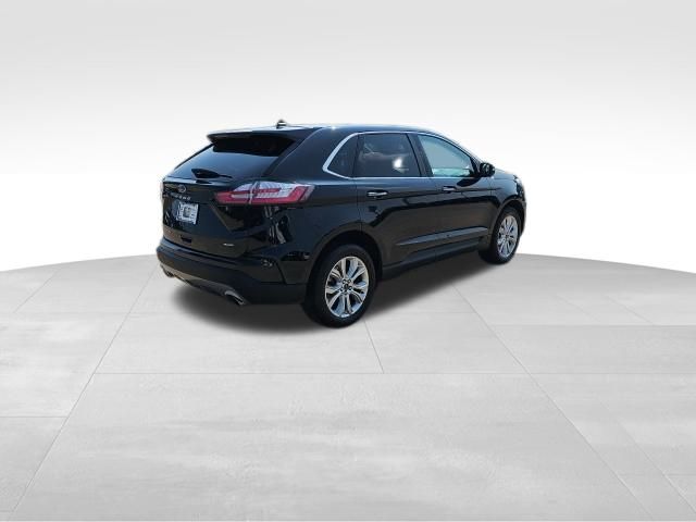 2023 Ford Edge Titanium 9