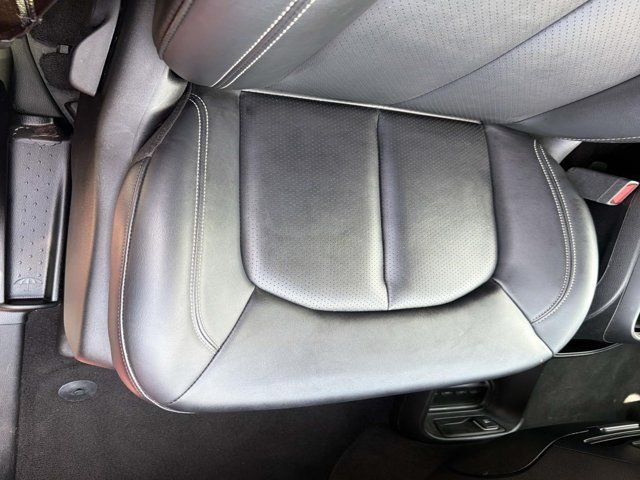 Used 2025 Chrysler Pacifica Van