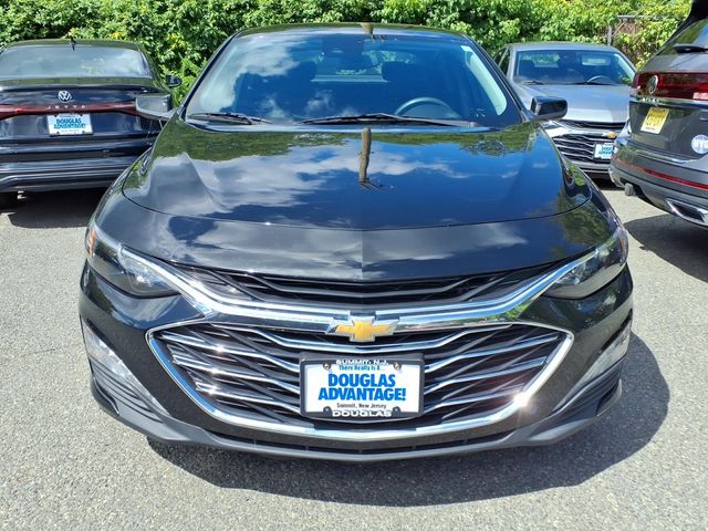 2024 Chevrolet Malibu - Image 4
