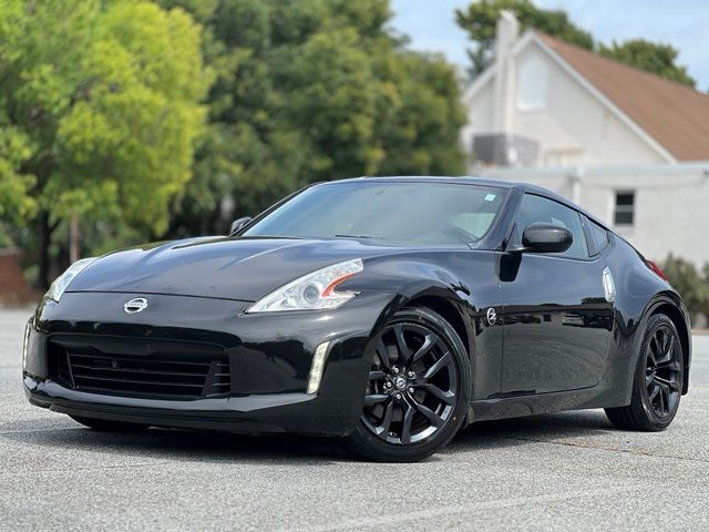 Gray (Magnetic Black) 2015 Nissan 370Z Coupe Rear-Wheel Drive 7-Speed Automatic