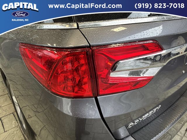 Used 2020  Honda EX image 15