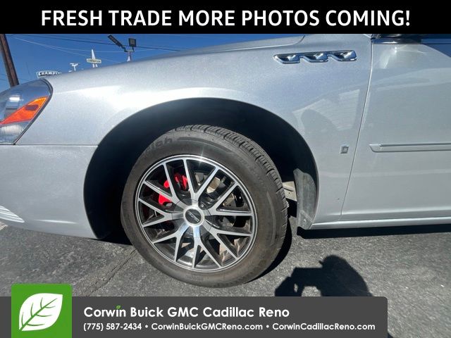 Quicksilver Metallic 2009 Buick Lucerne Sedan Front-Wheel Drive 4-Speed Automatic