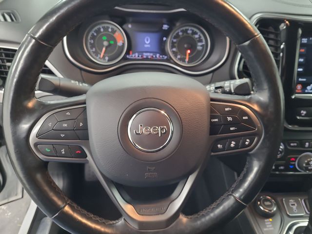 2020 – Jeep – Cherokee