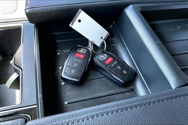 Used 2024 Toyota Tundra Limited 4D CrewMax