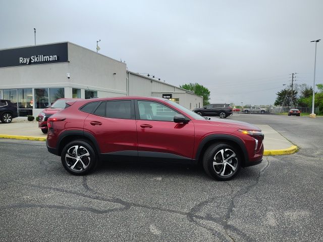Used 2024 Red Chevrolet 1RS image 8