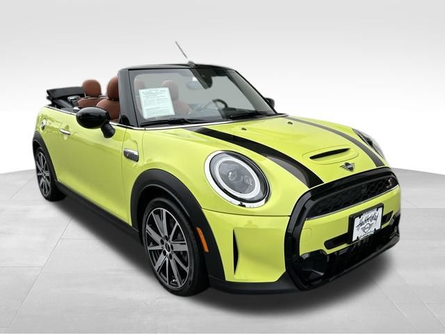 2024 MINI Cooper S Signature 5