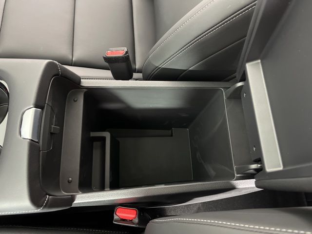 2025 Everest White Pearl Tricoat Nissan Murano SL AWD SUV