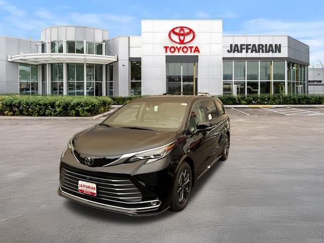 New 2026 Toyota Sienna Van