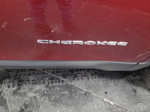 2019 – Jeep – Cherokee