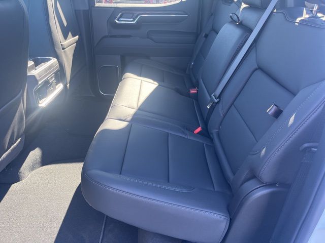 2026 GMC Sierra 1500 SLT:45135