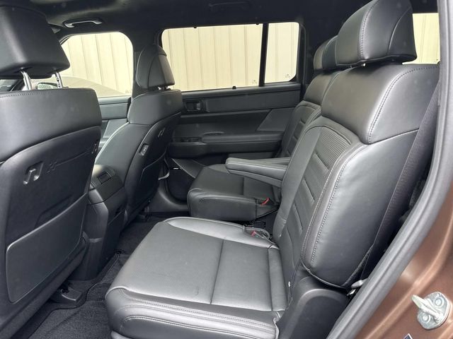 2025 Hyundai Santa Fe - Image 19