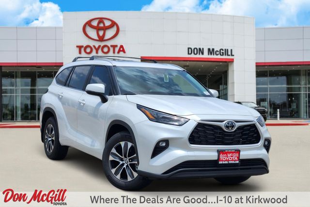 2026 Toyota Highlander XLE  at Don McGill Toyota