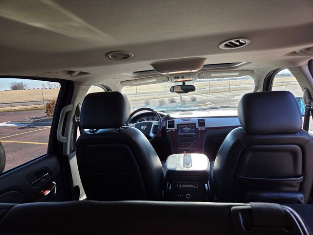 2010 Cadillac Escalade ESV Luxury