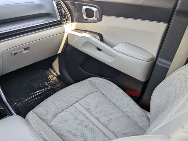 Used 2024 Kia Sorento SUV