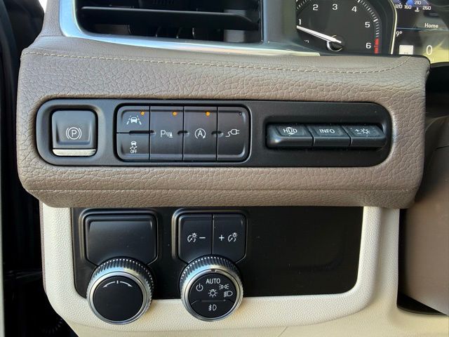 used 2021 GMC Yukon car, priced at $44,718