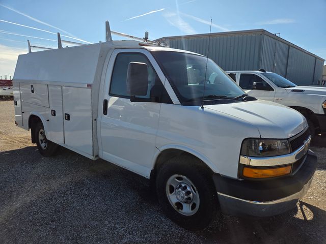 2014 Chevrolet Express Chassis 3500 139 Cutaway with 1WT RWD