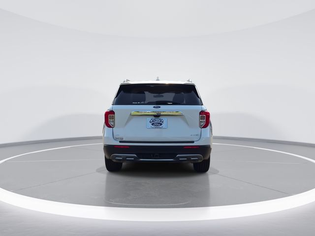 Used 2023 White Ford XLT image 7