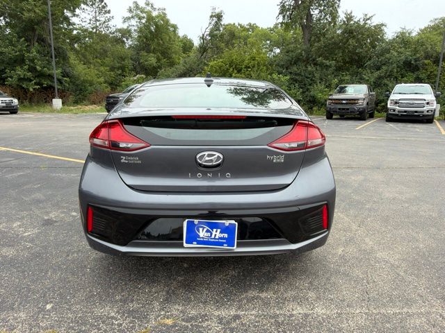 Used 2019 Summit Gray Pearl Hyundai Blue image 5