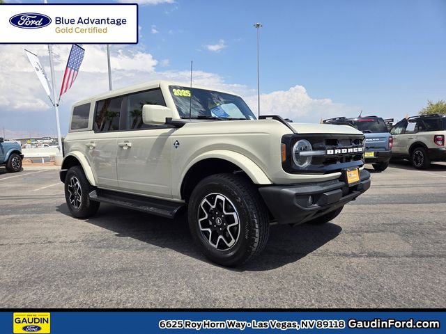 2025 Ford Bronco Outer Banks