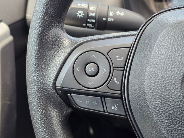 2021 Toyota RAV4 XLE:C02620B