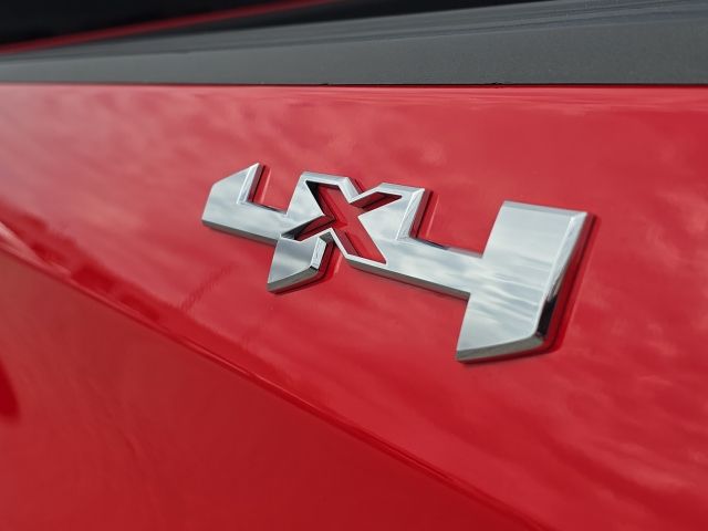 2024 GMC Sierra 1500 SLE:45590A