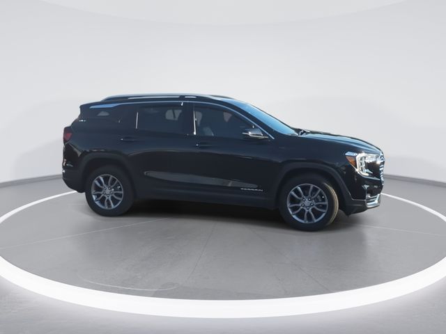 Used 2024 Black GMC SLT image 9