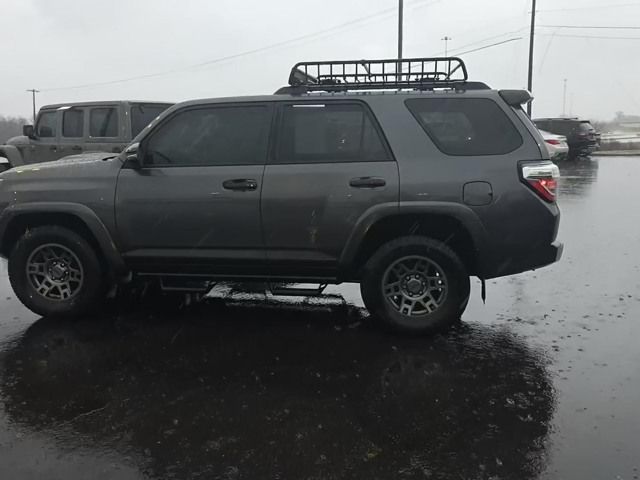 2020 Toyota 4Runner Venture 4WD