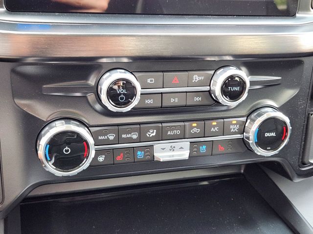 2025 Avalanche Ford Super Duty F-250 SRW Lariat 4X4 Truck