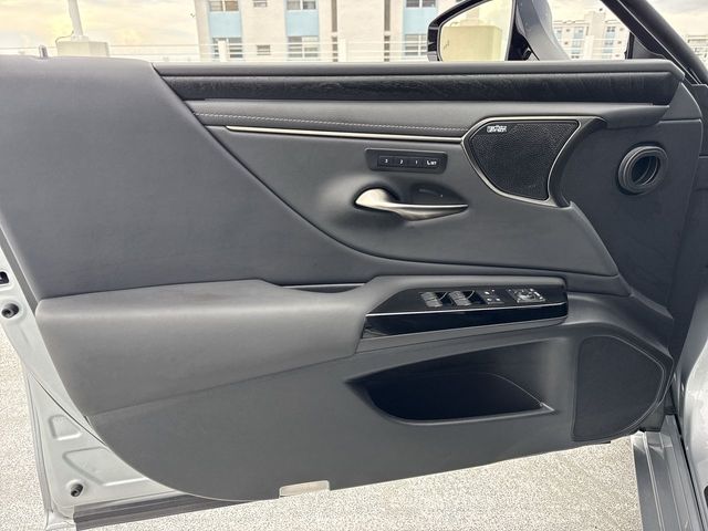 2023 Lexus ES - $47,988