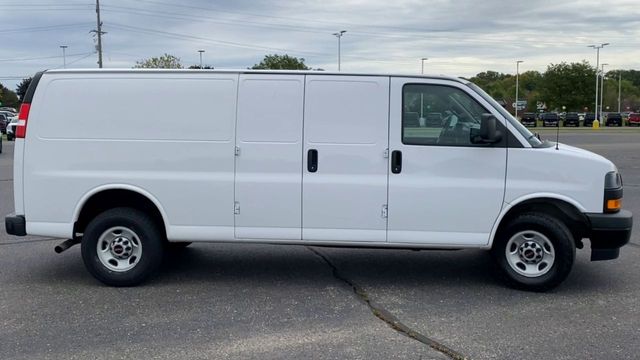 2022 GMC Savana 2500 Work Van 9