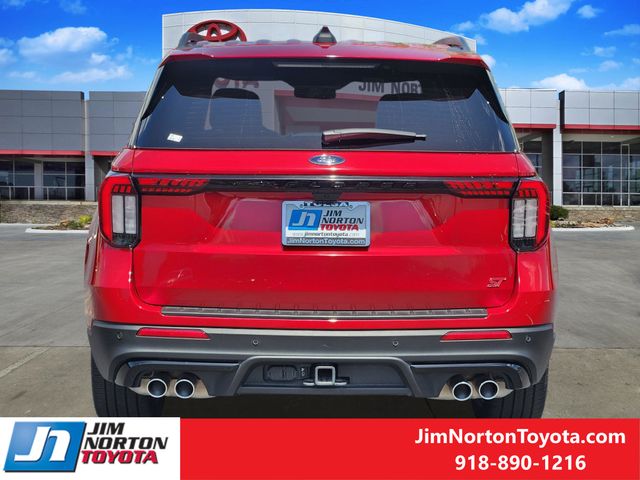 Used 2025 Ford Explorer SUV