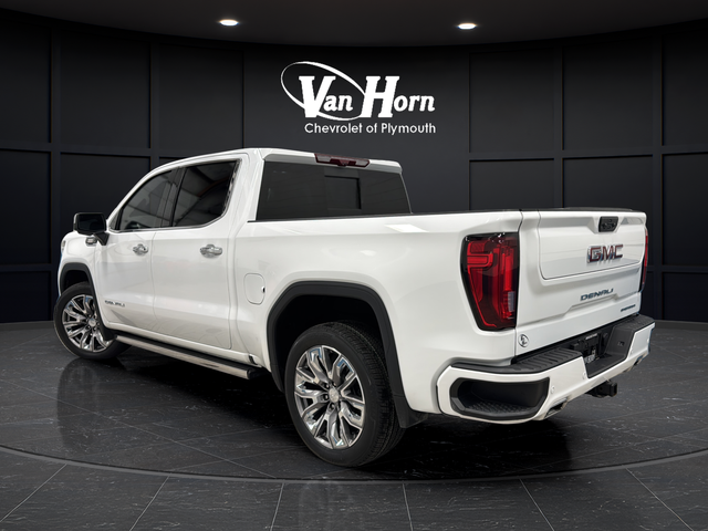 Used 2024 Summit White GMC Denali image 5