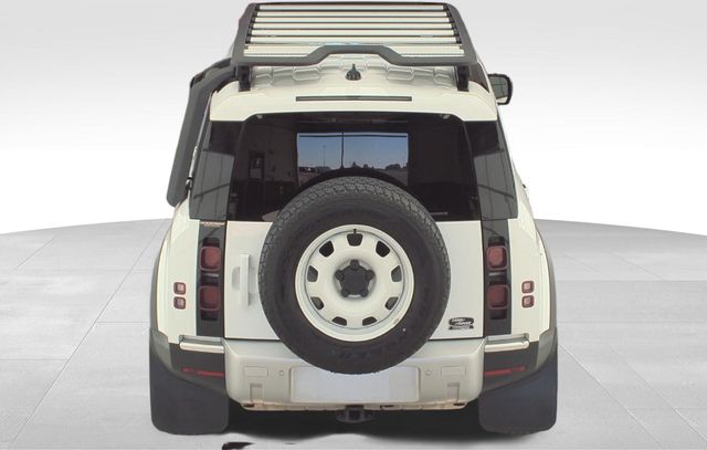 2023 Land Rover Defender 110 S 6