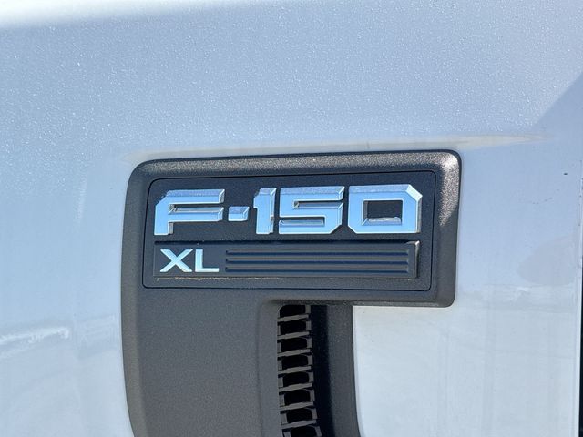 New 2026 Oxford White Ford XL image 15