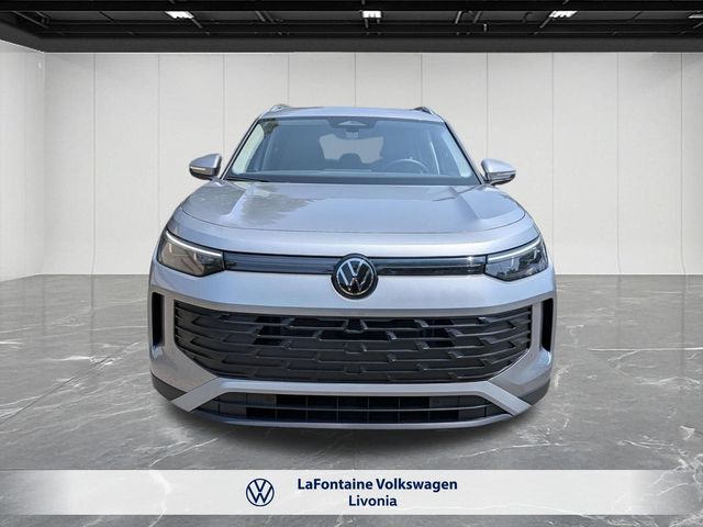 2025 Volkswagen Tiguan SE - Photo 8