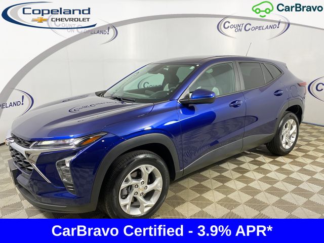 Blue 2024 Chevrolet Trax SUV / Crossover Front-Wheel Drive 6-Speed Automatic
