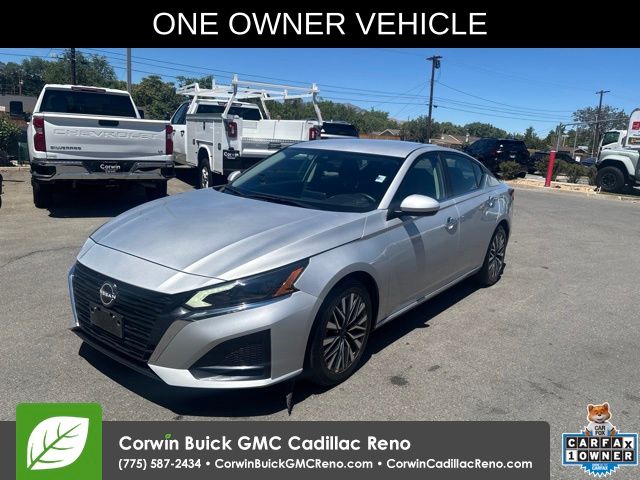 Brilliant Silver Metallic 2023 Nissan Altima Sedan Front-Wheel Drive Continuously Variable Transmission
