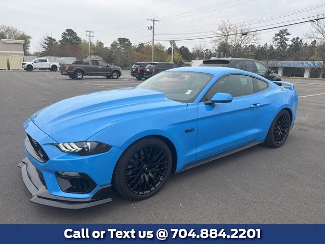 2022 Ford Mustang GT Premium Fastback RWD