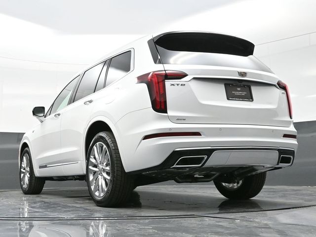 2025 Cadillac XT6 Premium Luxury photo