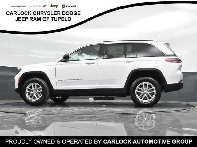 2025 Jeep Grand Cherokee Laredo 42