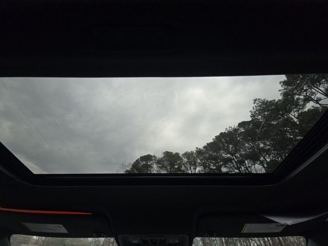 2022 GMC Sierra 1500 Limited SLT:166844B