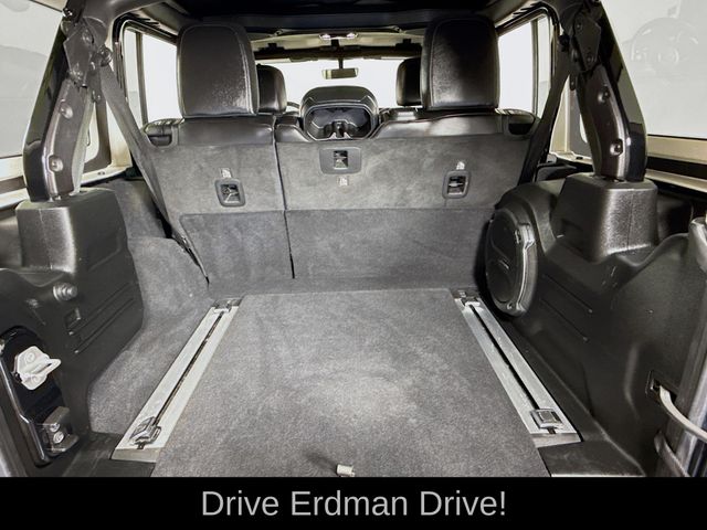 Used 2020 Jeep Wrangler SUV
