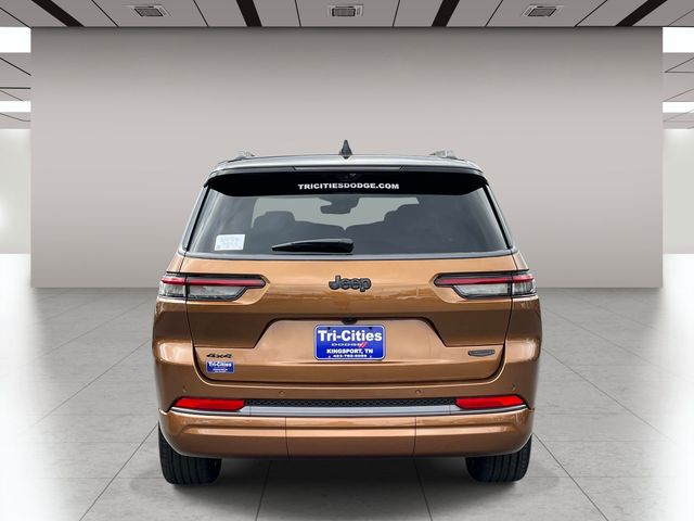 New 2026 Brown Jeep Summit image 4