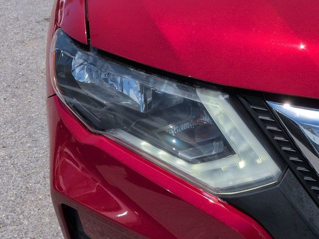 Used Ruby 2017 Nissan SV for Sale in Naples, FL