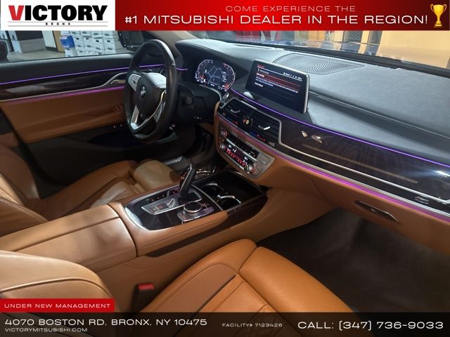 2022 BMW 7-Series 740i xDrive photo