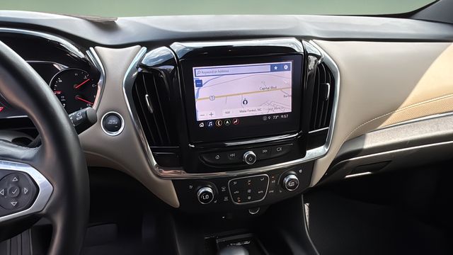 Used 2022 Beige Chevrolet Premier image 24
