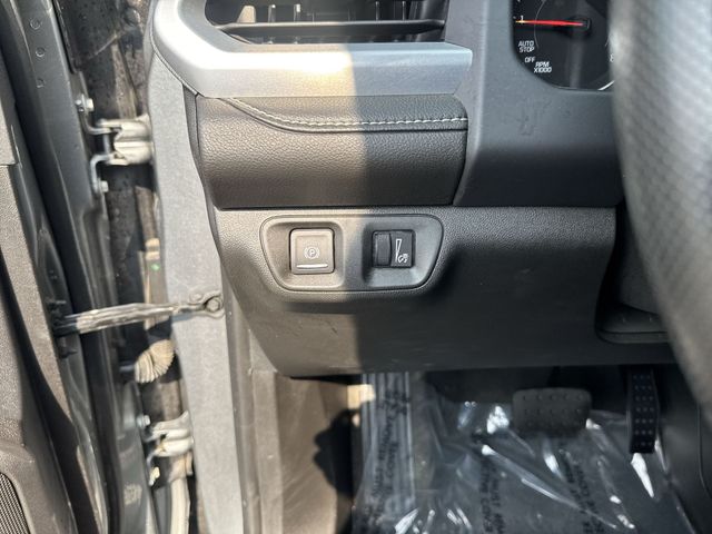 Used 2023 Silver GMC SLE image 24