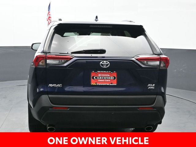 2019 Toyota RAV4 XLE Premium 5