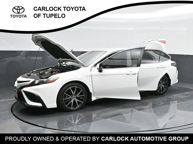 2021 Toyota Camry SE 46